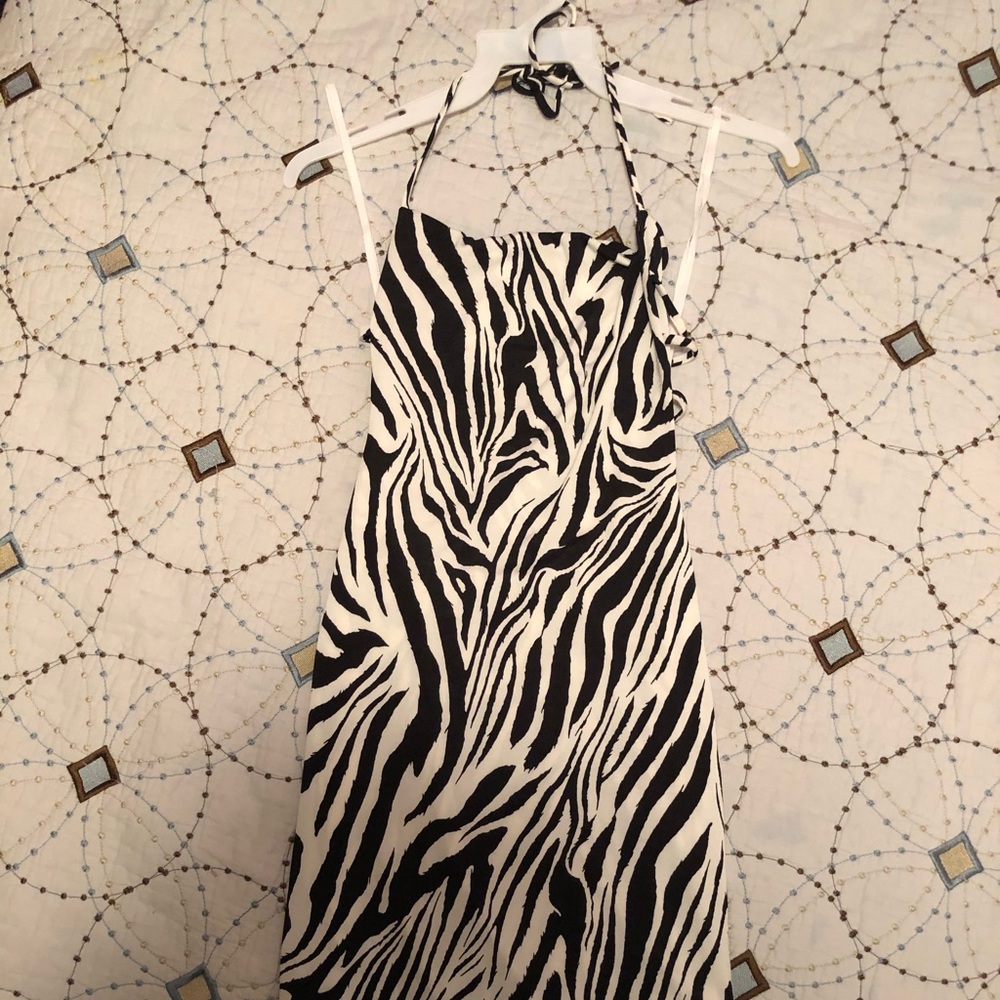 Black and white dress